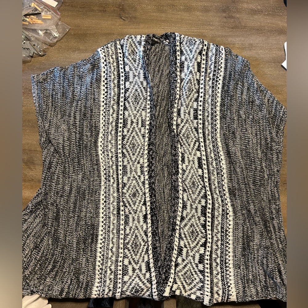 Gray and black shawl